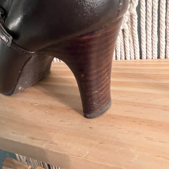 Dark brown leather boots size 6.5 - Picture 10 of 10